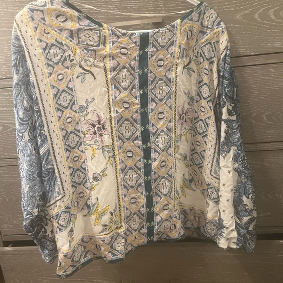 Free people catch me if you can v neck button front flowy blouse - Picture 5 of 5